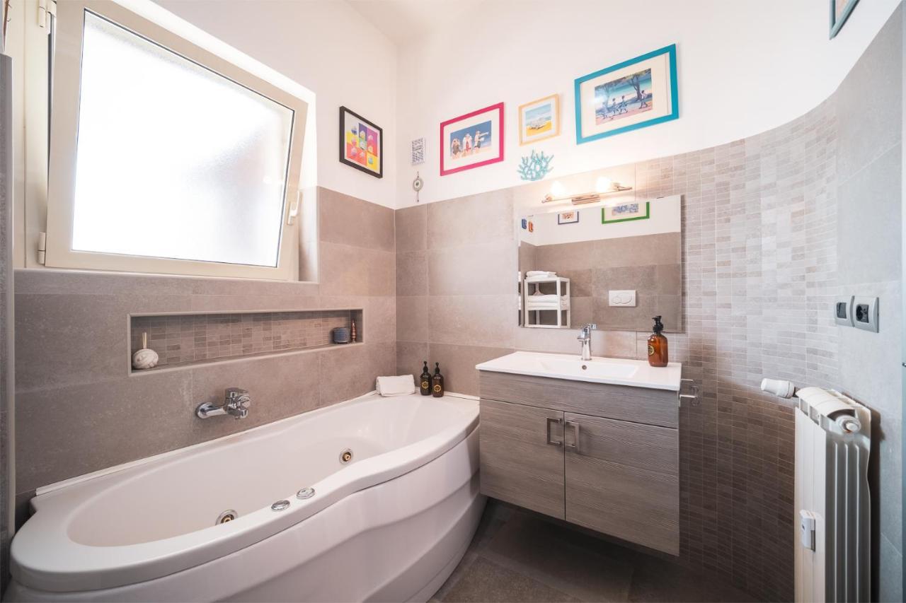 Tiber House 60 Rome Marconi - Rome Vacation M&D Apartment ภายนอก รูปภาพ